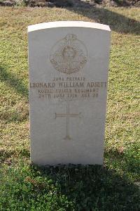 Ismailia War Memorial Cemetery - Adsett, Leonard William